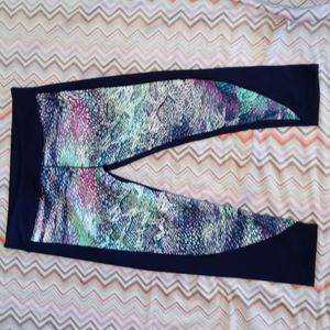 Fabletics Capri leggings